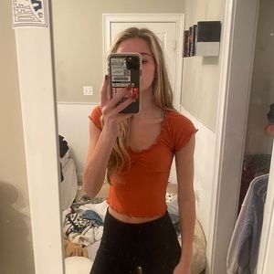 short-sleeve t shirt